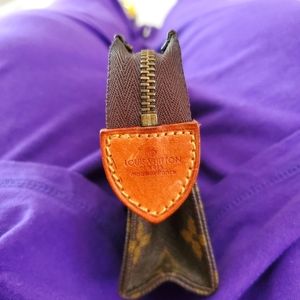 LOUIS VUITTON Cosmetic Bag